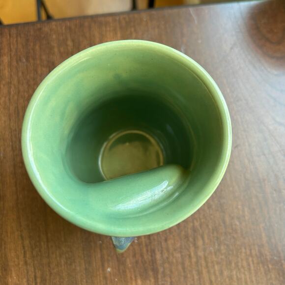 Clay in motion hand warmer mug signed - Picture 6 of 8